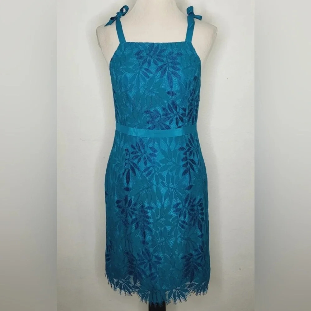 LILLY PULITZER Kayleigh Shift Dress Fern Gallery Lace Tidal Wave Blue Size 8